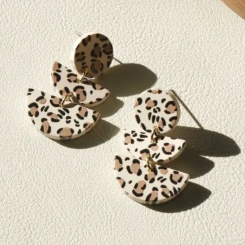 ✨ FREE Leopard Cheetah Tiered Hipster Hippie Deco Farm Boho Peasant Earrings
